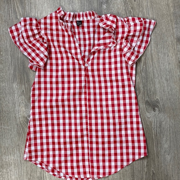 Gingham print ruffled shoulder - Picture 2 of 3
